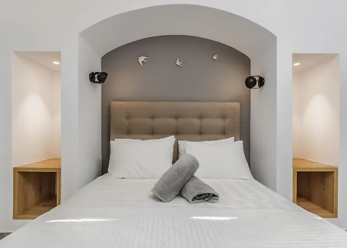 Symphony Santorini Aparthotel