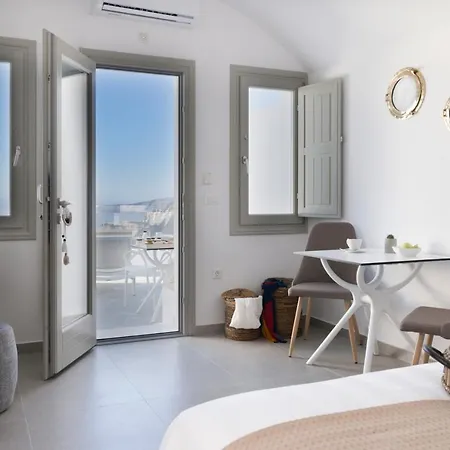 Aparthotel Symphony Santorini *