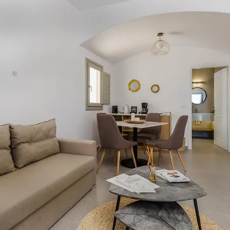 Aparthotel Symphony Santorini Pyrgos Kallistis