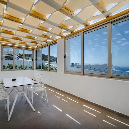 Symphony Santorini מלון דירות *
