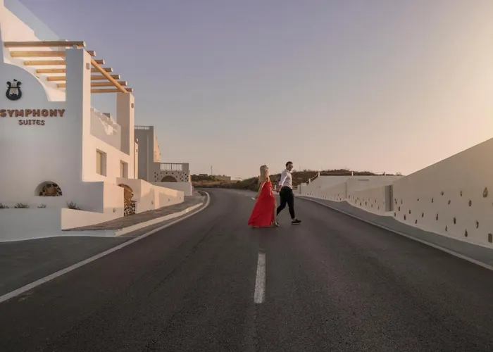 Symphony Santorini 4*